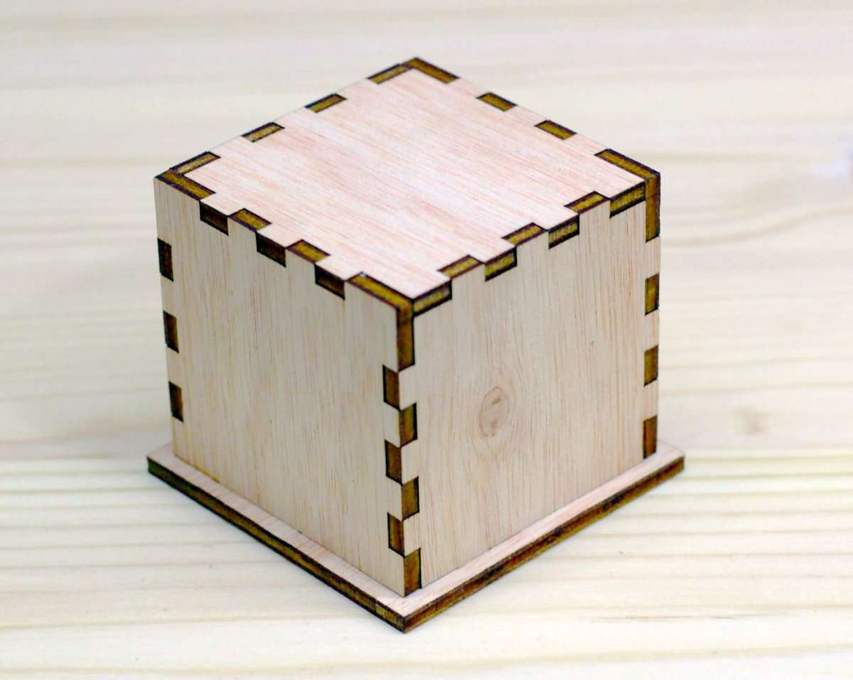 Picture of box.